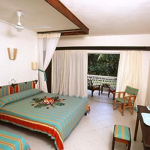 Standard Zimmer mit Kingsize-Bett